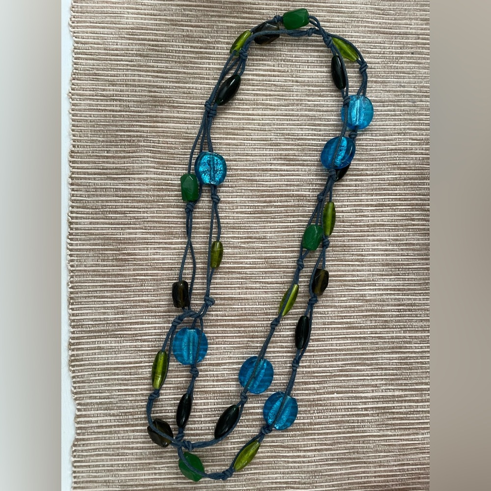 Beaded necklace
